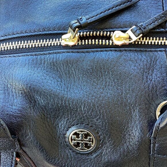 Tory Burch Black Leather Boston Handbag Purse Top Handle W/ Dust Bag - Picture 9 of 15